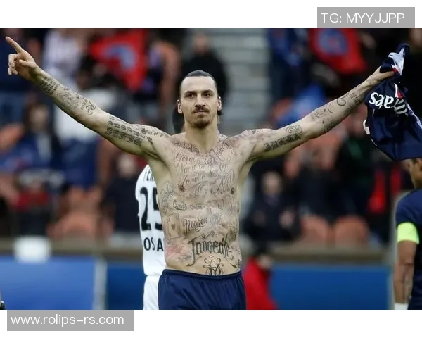 足球球星用纹身铭刻荣耀时刻展现独特庆祝方式